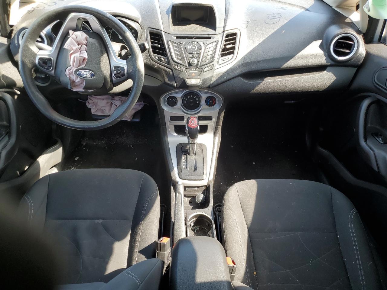 2018 Ford Fiesta Se vin: 3FADP4BJ1JM101885