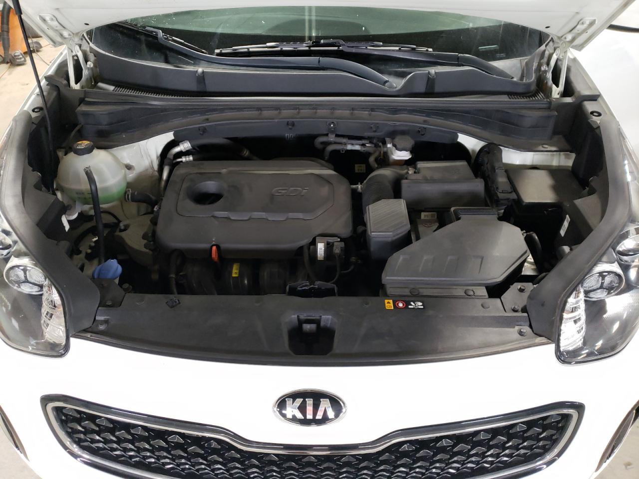 KNDPMCAC6H7274058 2017 Kia Sportage Lx