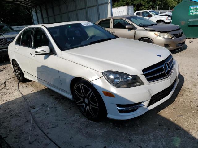 2014 Mercedes-Benz C 250 VIN: WDDGF4HB2EG196960 Lot: 58547574