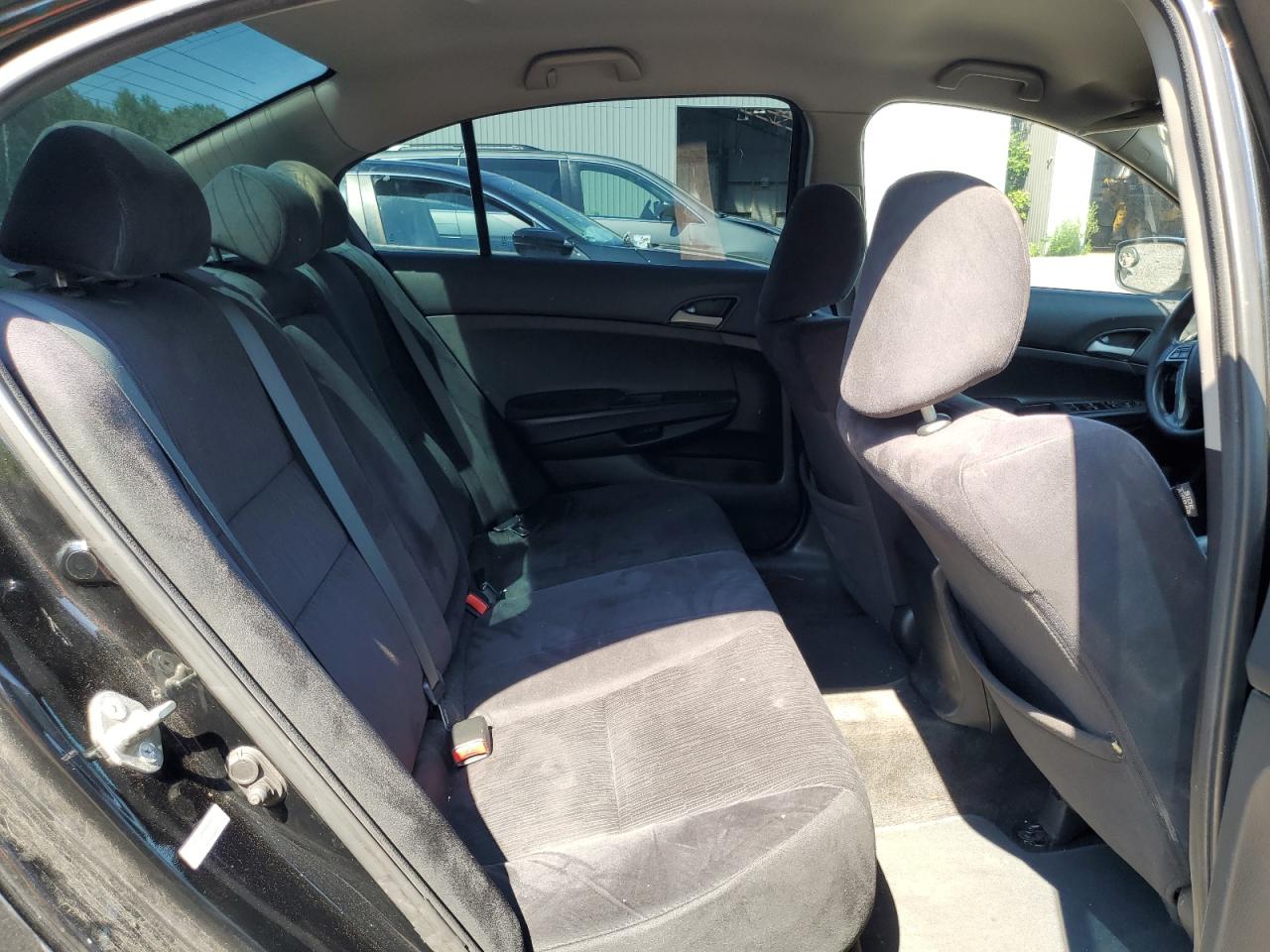 1HGCP2F66BA803216 2011 Honda Accord Se