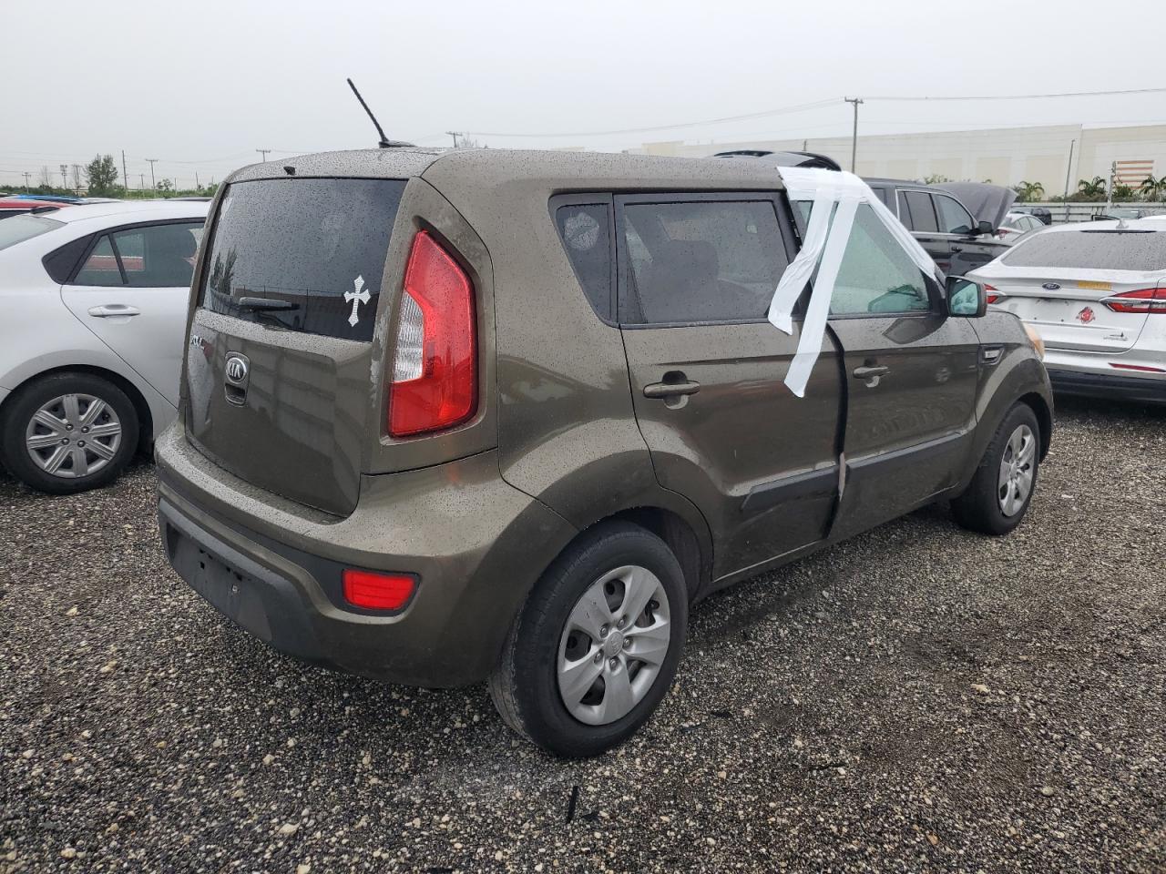 KNDJT2A51D7498997 2013 Kia Soul