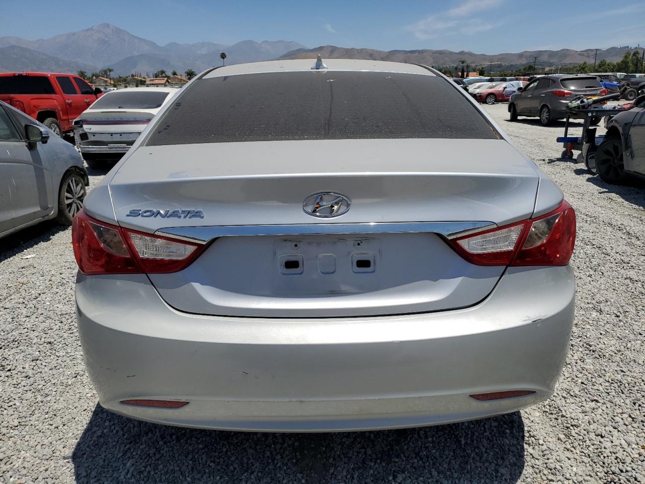 5NPEB4AC0DH578415 2013 Hyundai Sonata Gls