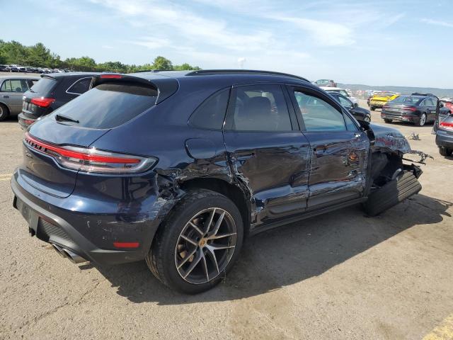 VIN WP1AA2A5XNLB09285 2022 Porsche Macan no.3