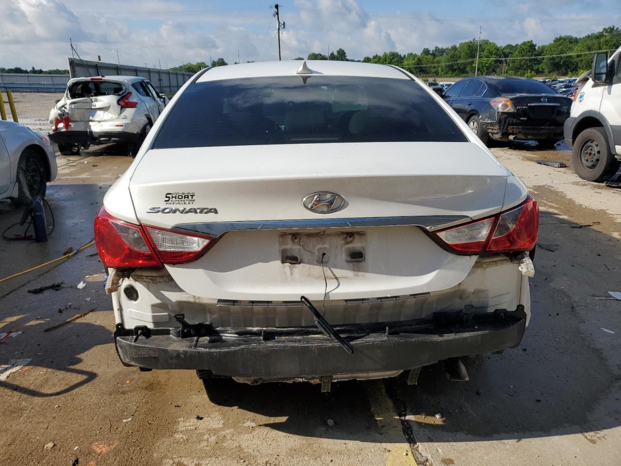 5NPEB4AC1DH738690 2013 Hyundai Sonata Gls