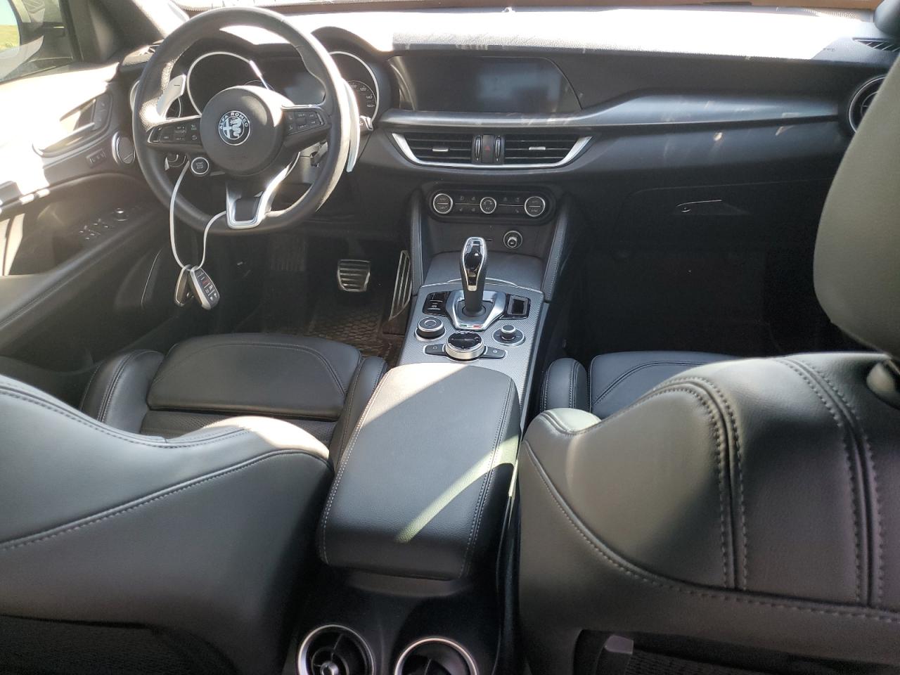 ZASPAKBN8L7C98543 2020 Alfa Romeo Stelvio Ti