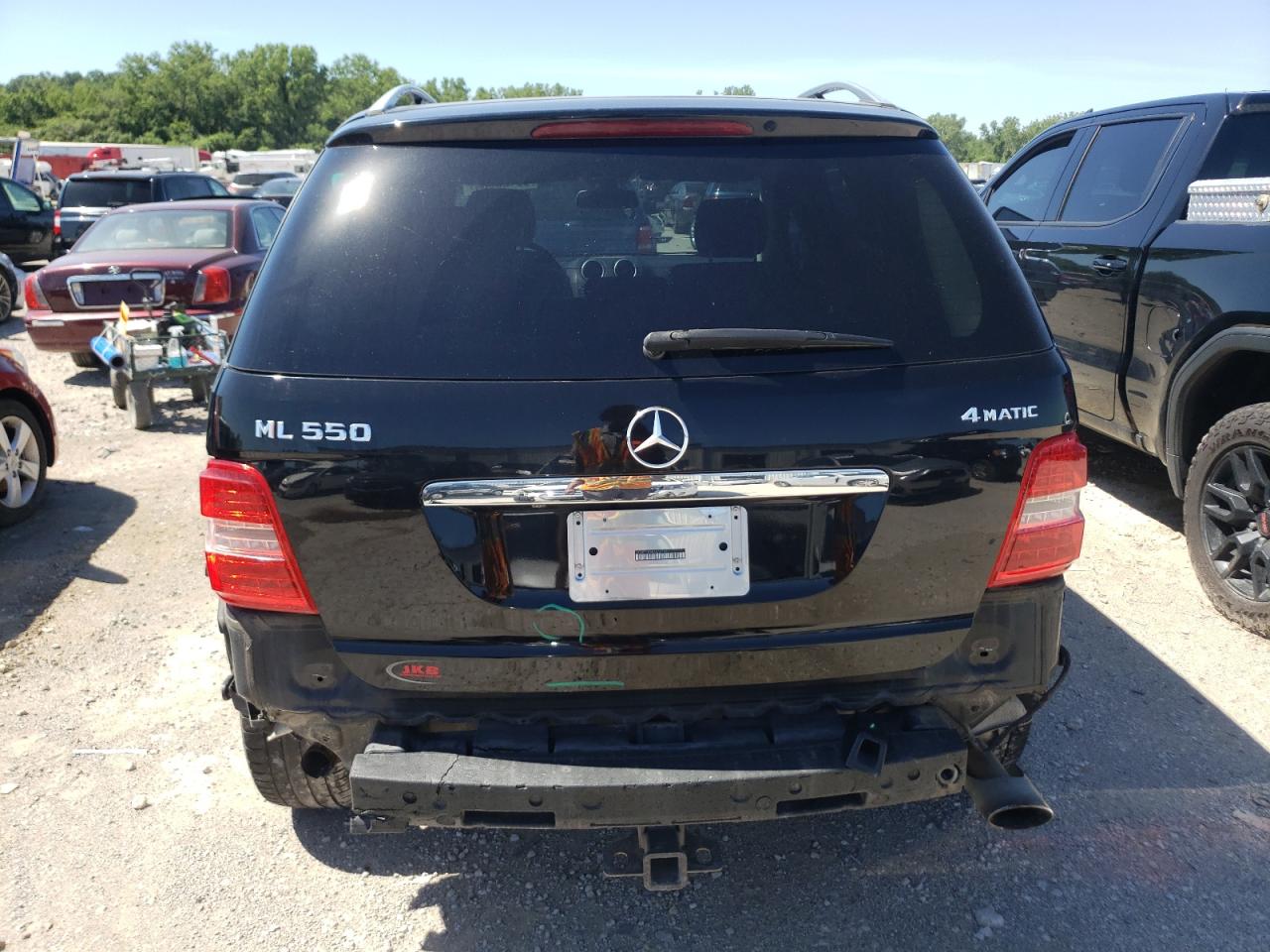 4JGBB7CB6BA654163 2011 Mercedes-Benz Ml 550 4Matic