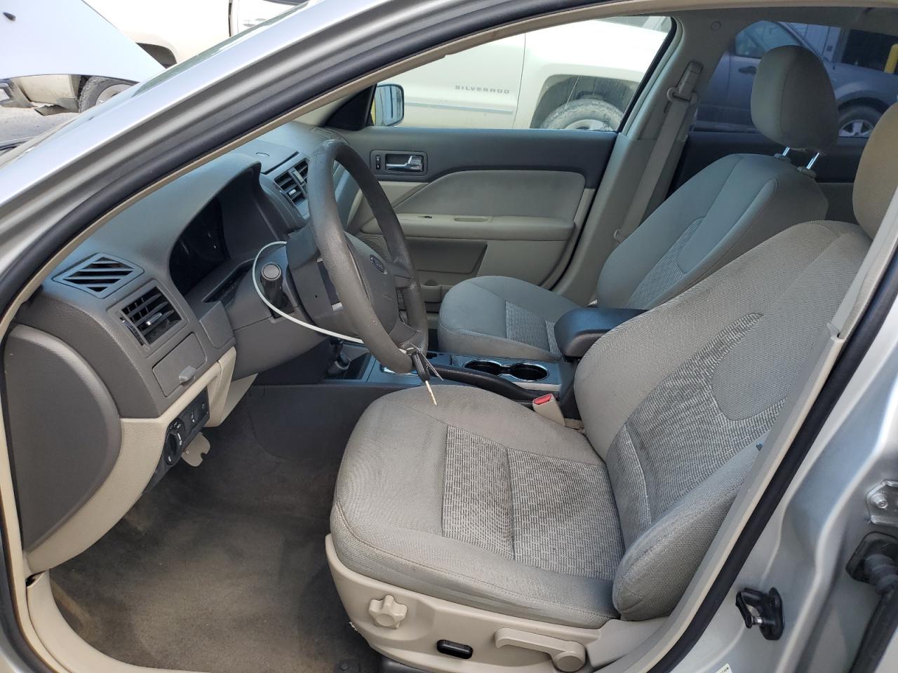 3FAHP0HG3AR362024 2010 Ford Fusion Se