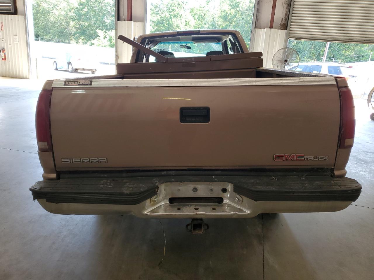 1GTGC29R6VE531717 1997 GMC Sierra C2500