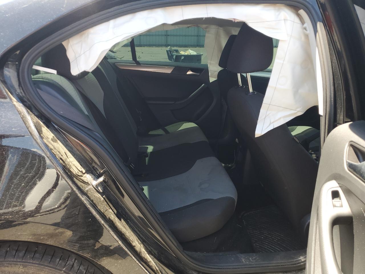 3VW167AJXHM329572 2017 Volkswagen Jetta S