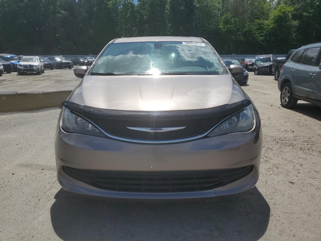 2017 Chrysler Pacifica Touring vin: 2C4RC1DG6HR588242