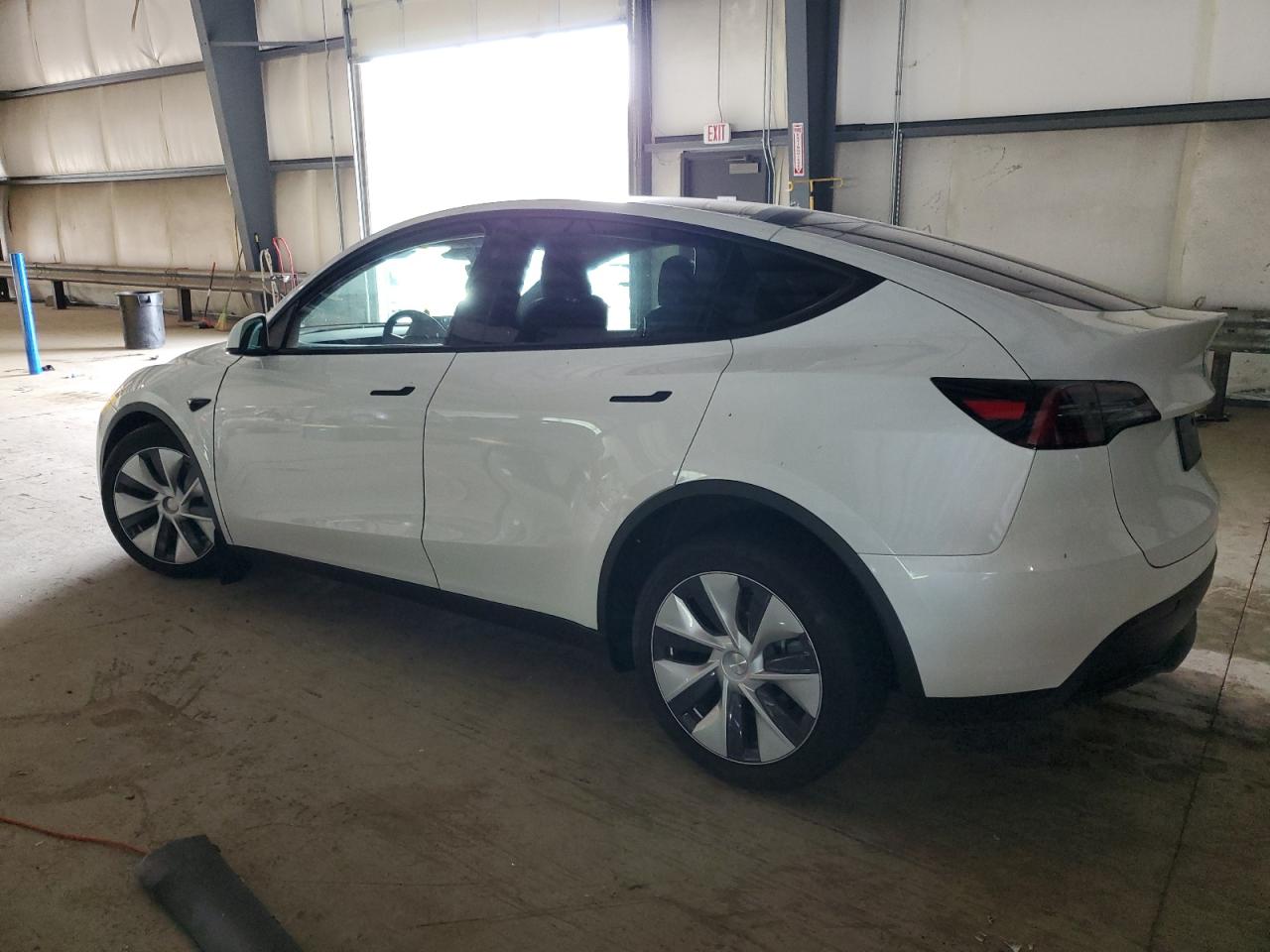 7SAYGDEE6RF060344 2024 Tesla Model Y