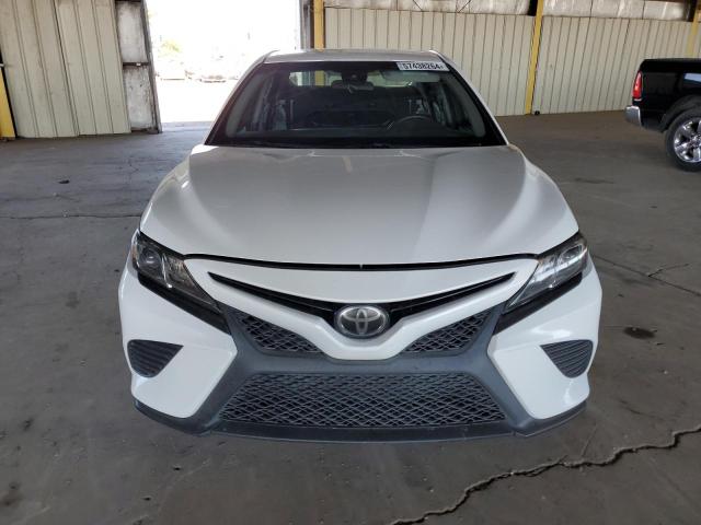 VIN 4T1B11HK3JU086198 2018 Toyota Camry, L no.5