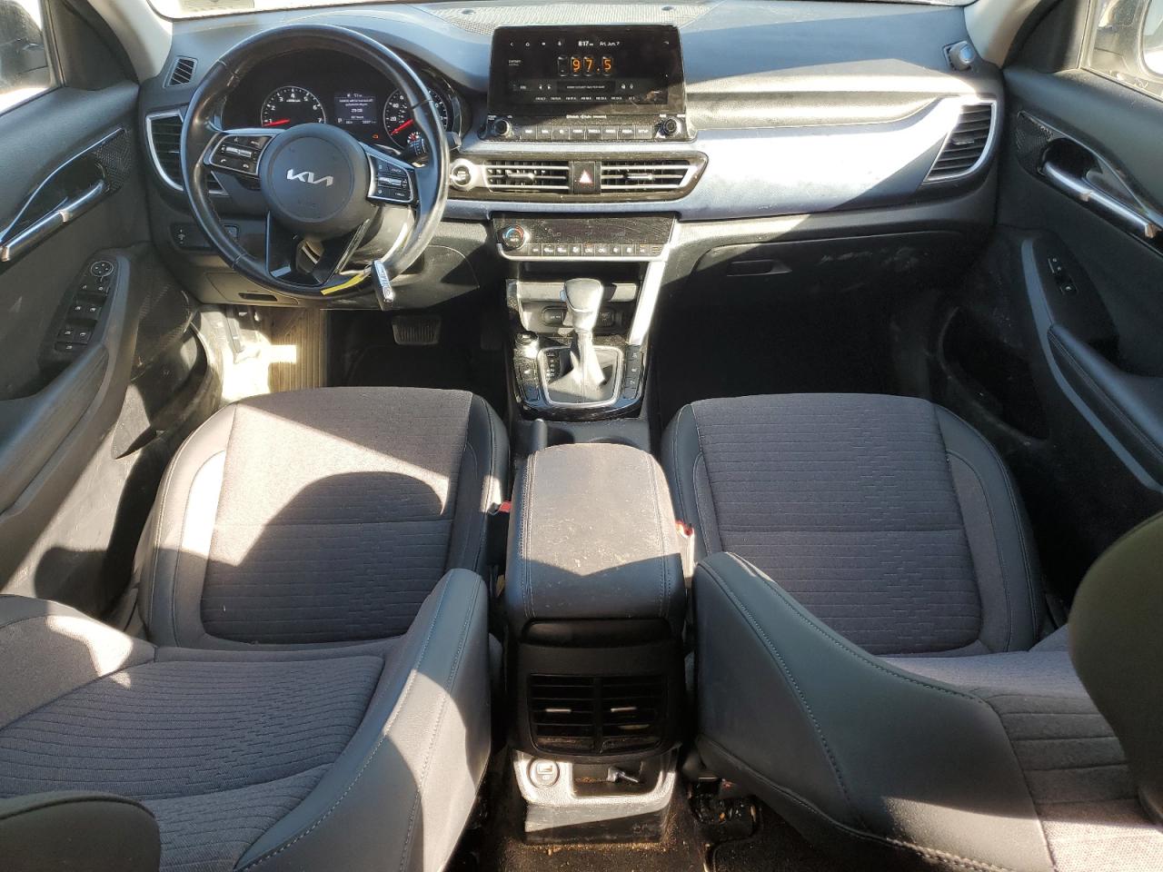 KNDEUCAA4N7251296 2022 Kia Seltos S