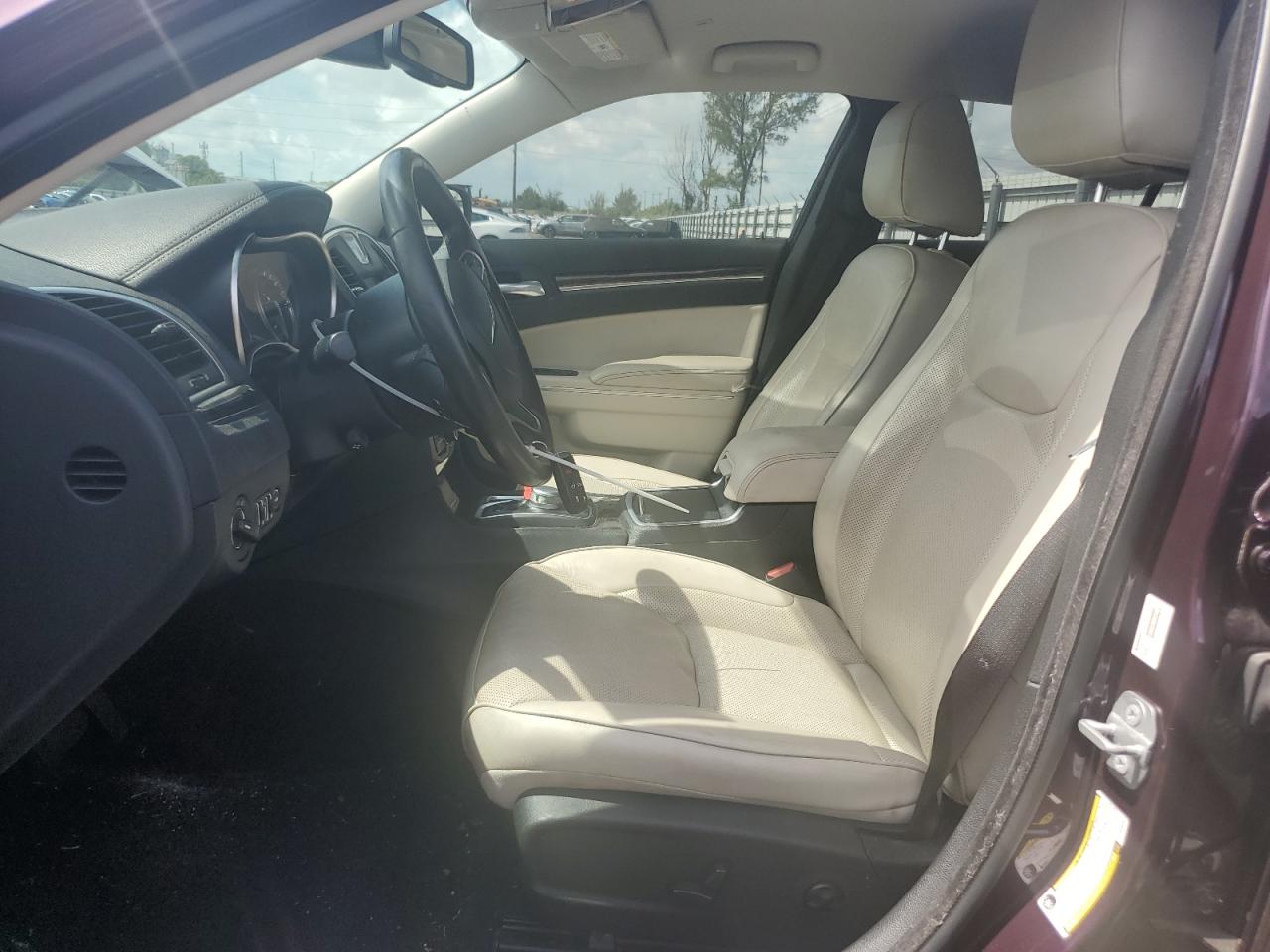 2C3CCAAG0MH653973 2021 Chrysler 300 Touring