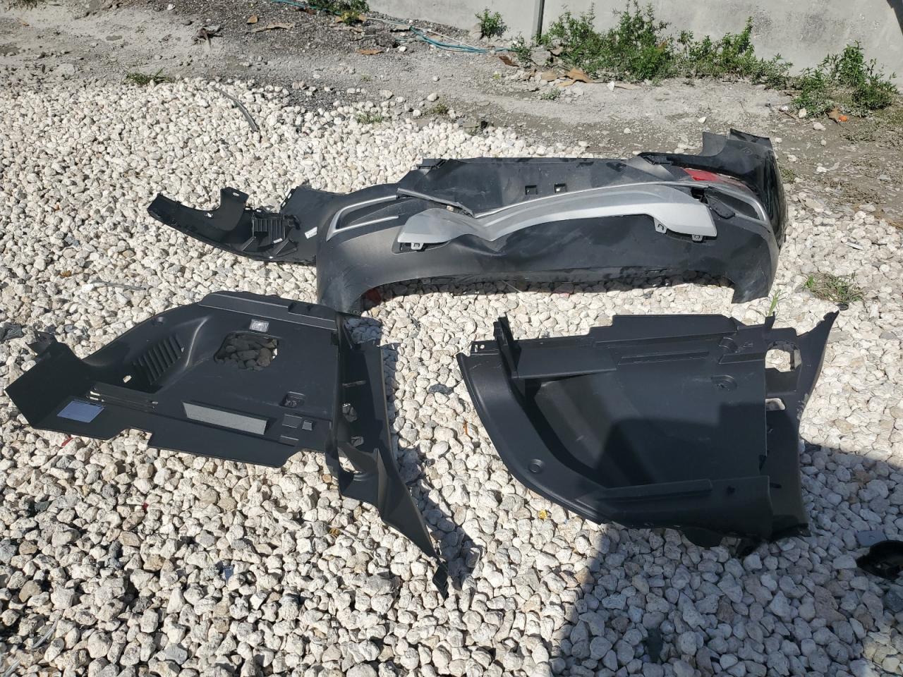 KL4MMBS24LB113937 2020 Buick Encore Gx Preferred