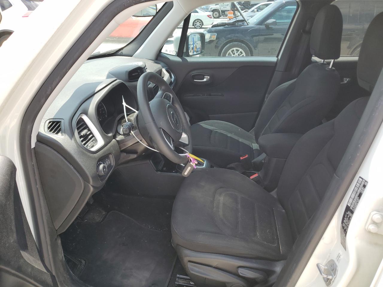 ZACCJABB6JPJ19470 2018 Jeep Renegade Latitude