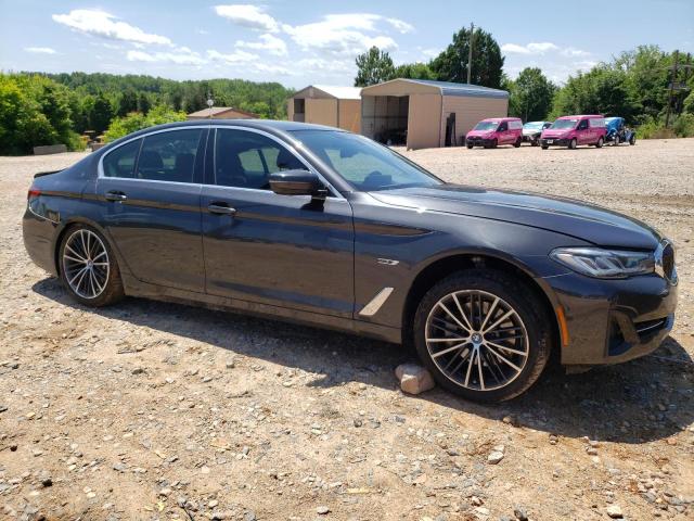 VIN WBA13AG05NCK66706 2022 BMW 5 Series, 530E no.4