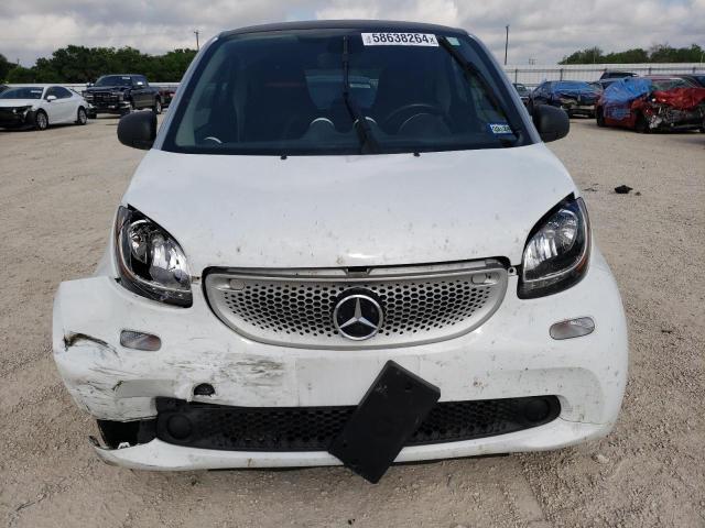 VIN WMEFJ5DA7GK125343 2016 Smart Fortwo no.5