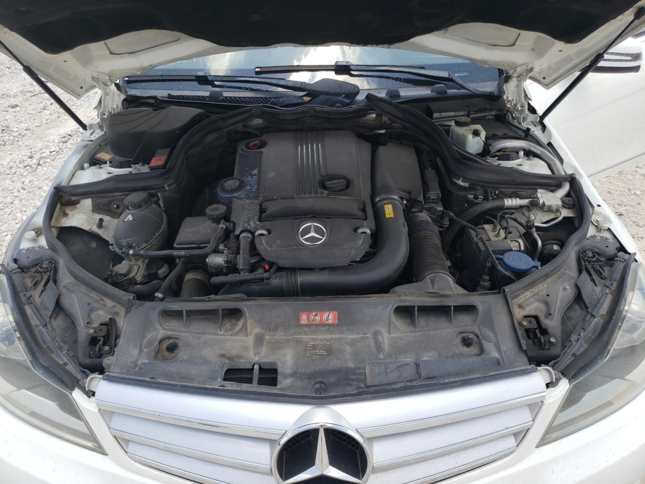 WDDGF4HB4DA858748 2013 Mercedes-Benz C 250