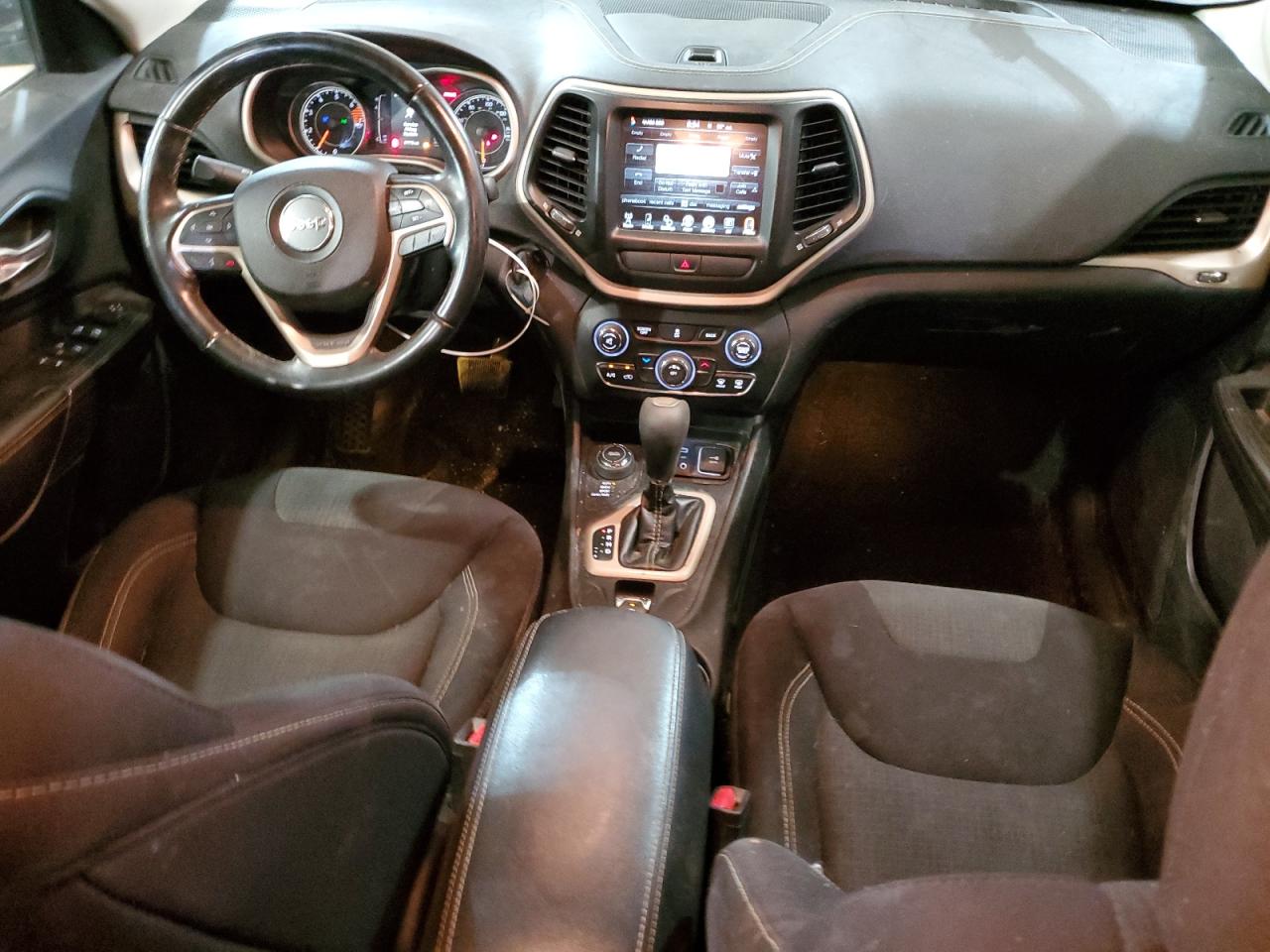 1C4PJMCB9GW326905 2016 Jeep Cherokee Latitude