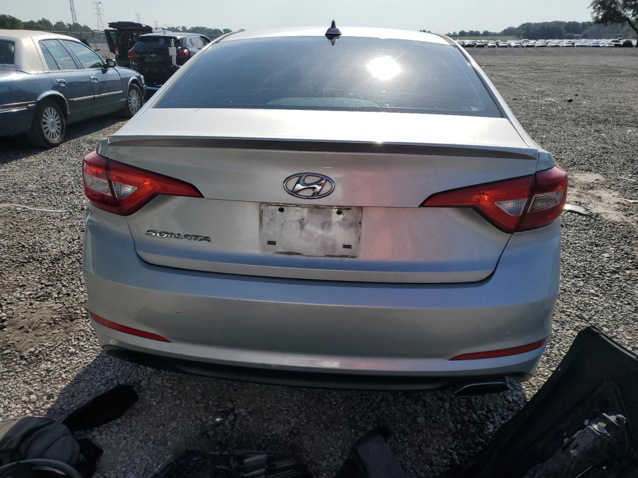 5NPE24AFXFH040365 2015 Hyundai Sonata Se