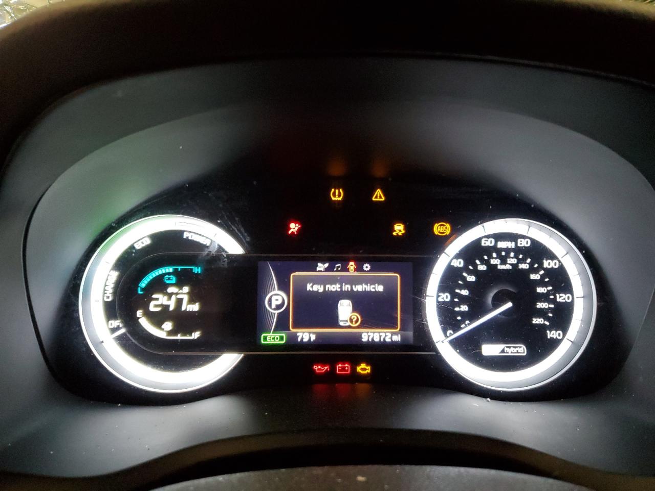 KNDCB3LC9J5179142 2018 Kia Niro Fe