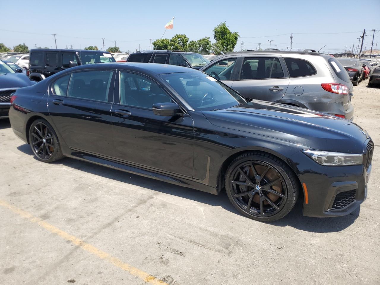 2021 BMW 750 Xi vin: WBA7U2C05MCF63625