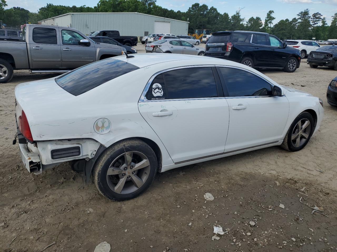 1G1ZC5E17BF232035 2011 Chevrolet Malibu 1Lt