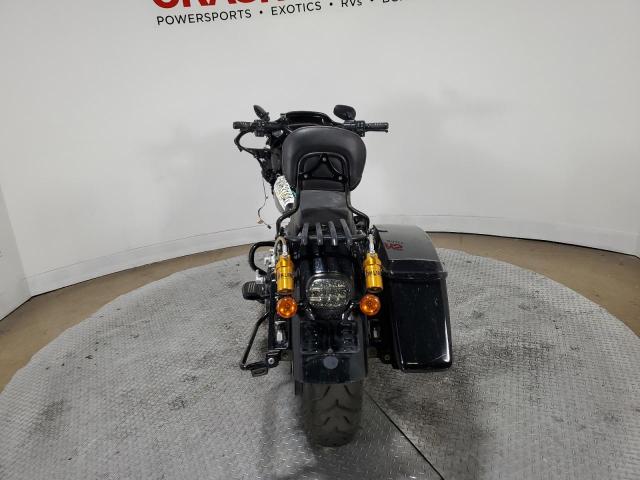 2022 HARLEY-DAVIDSON FLTRXST 1HD1ACL1XNB652397