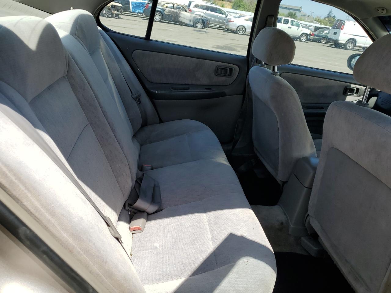 1N4DL01D2XC144948 1999 Nissan Altima Xe