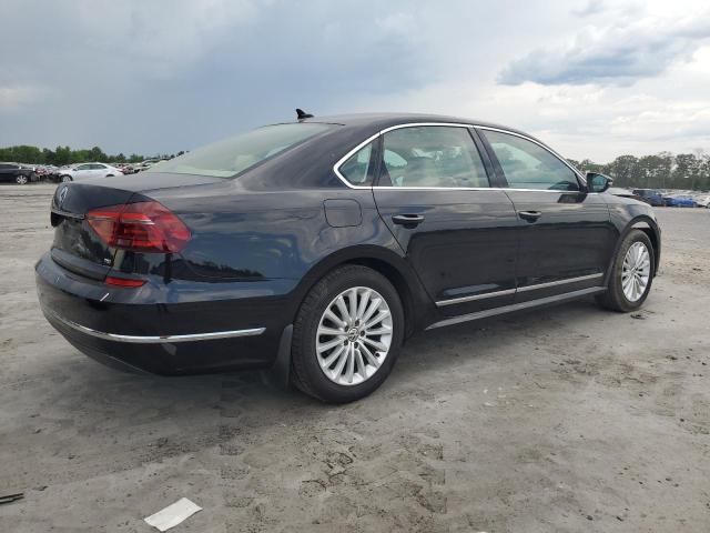 1VWBT7A32HC005001 2017 Volkswagen Passat Se