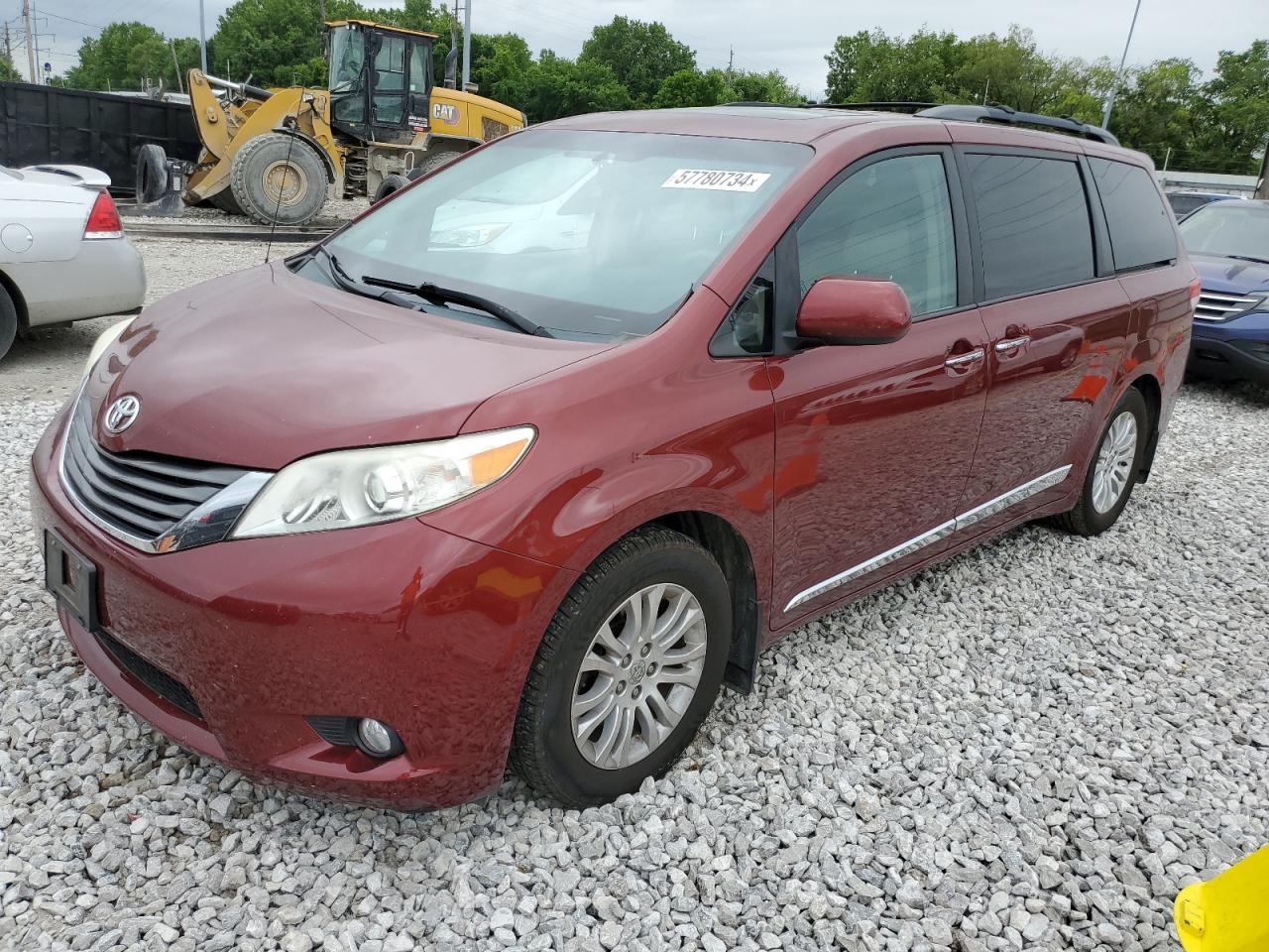 5TDYK3DC7ES469478 2014 Toyota Sienna Xle