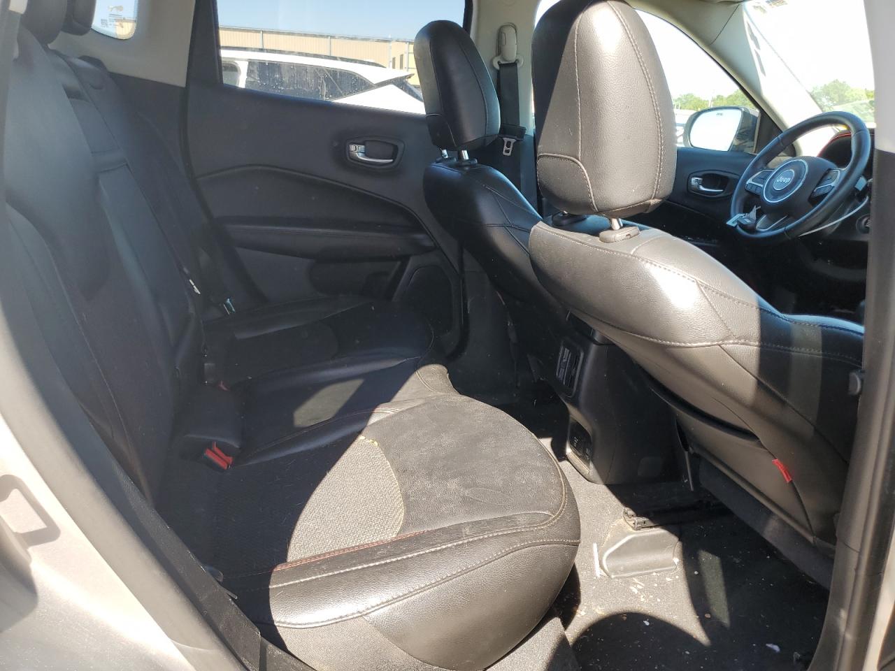 3C4NJDDB0KT721544 2019 Jeep Compass Trailhawk