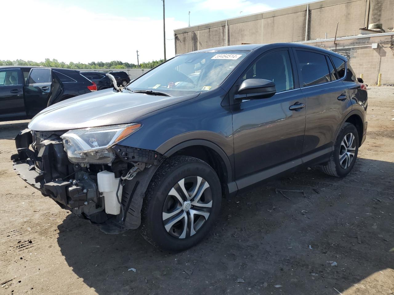 2018 Toyota Rav4 Le vin: JTMZFREV4JJ177287