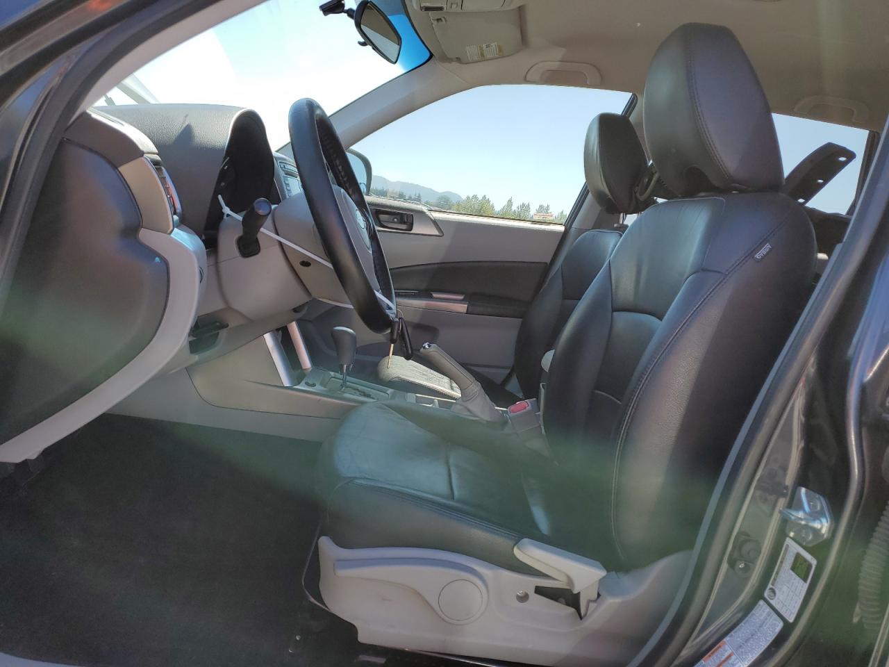 JF2SHABC2BH735762 2011 Subaru Forester 2.5X