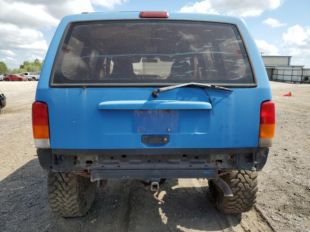 1J4FF68S3XL576279 1999 Jeep Cherokee Sport