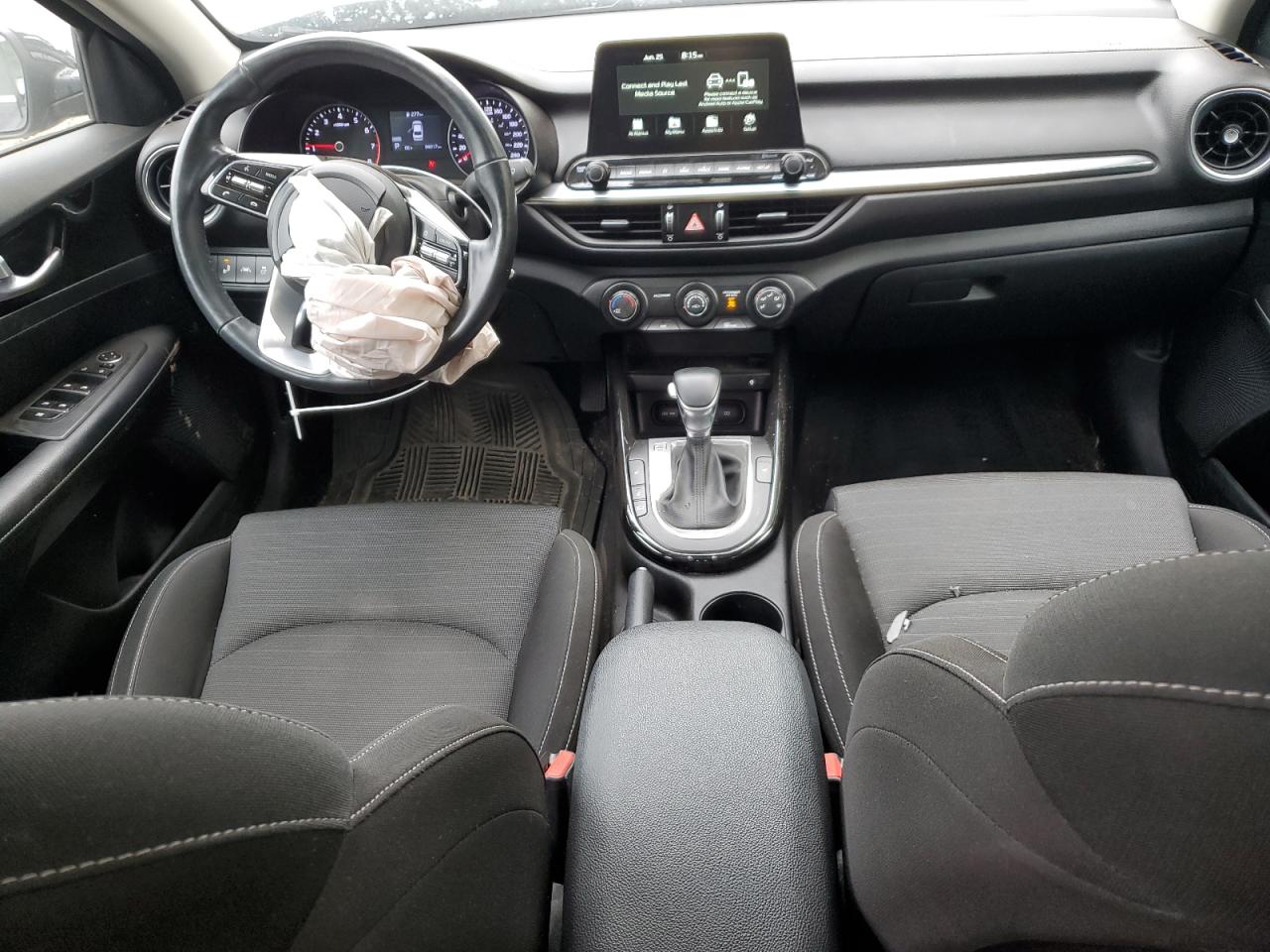 3KPF54AD6KE051758 2019 Kia Forte Ex