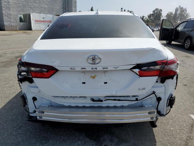 VIN 4T1R11AK6NU055932 2022 Toyota Camry, LE no.6