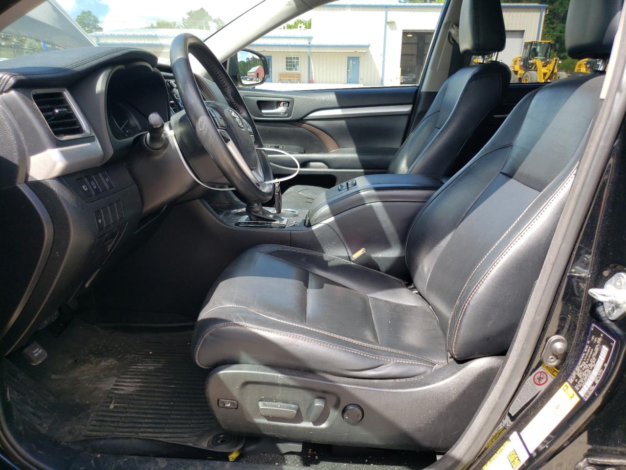 5TDJZRFHXJS526744 2018 Toyota Highlander Se