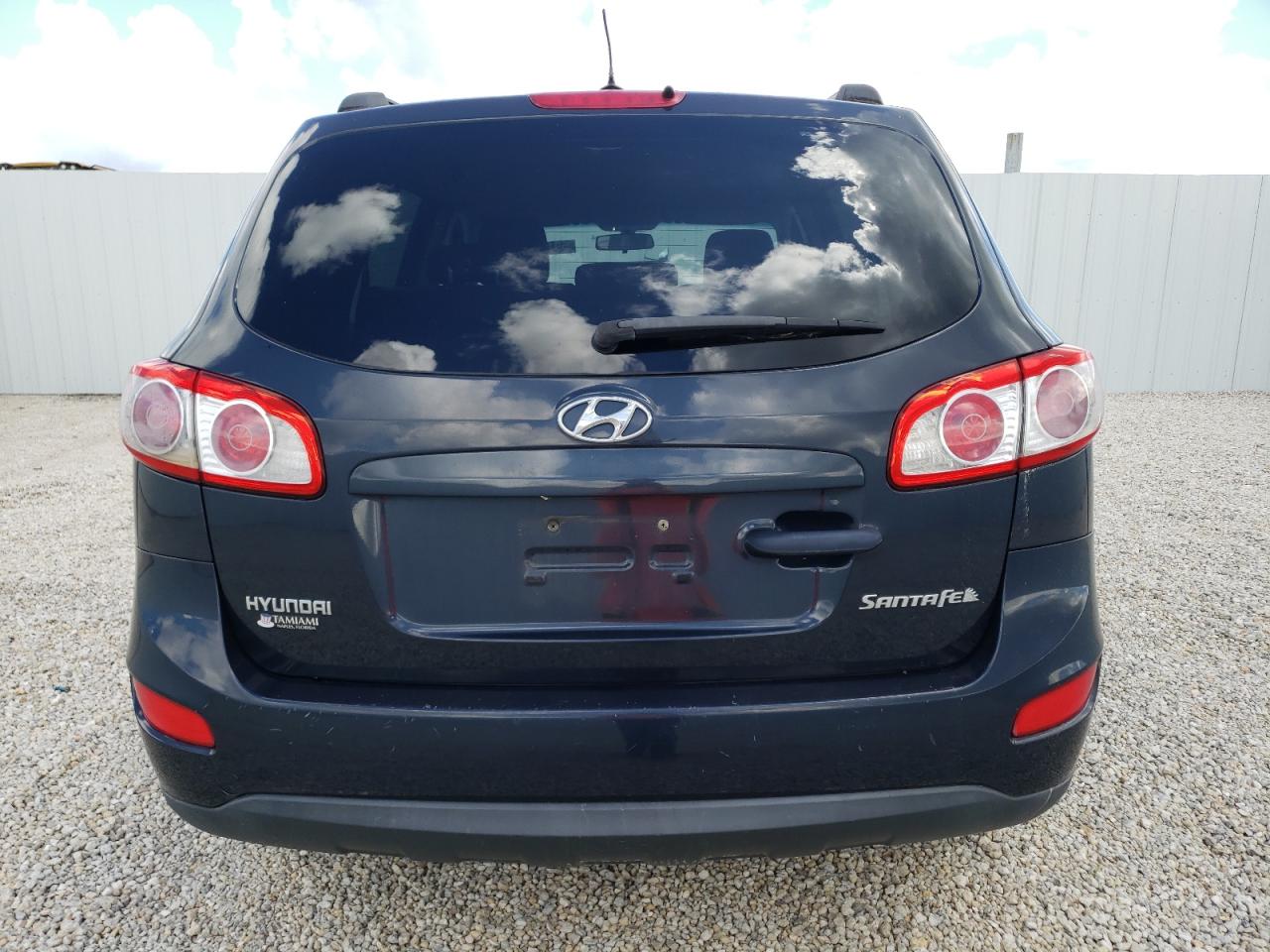 5NMSG3AB7AH391073 2010 Hyundai Santa Fe Gls