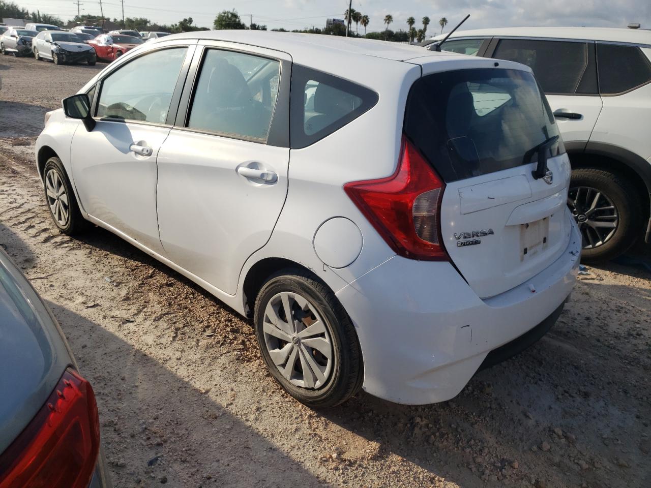 2019 Nissan Versa Note S vin: 3N1CE2CP8KL357552