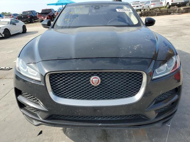 VIN SADCS2FX9KA392713 2019 Jaguar F-Pace no.5