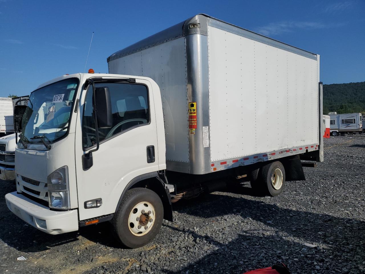 Lot #2774002472 2020 ISUZU NPR