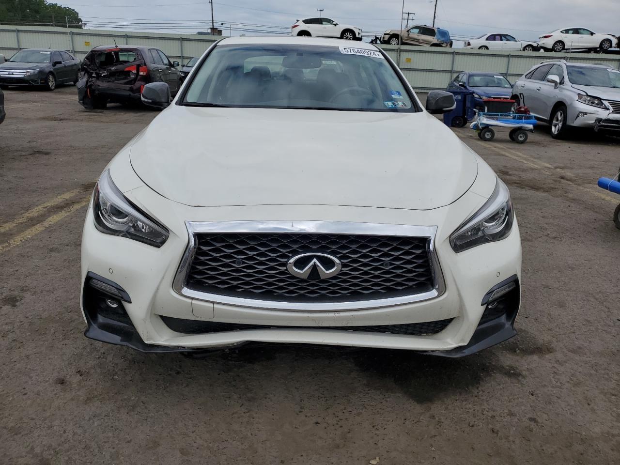 JN1EV7AR1JM436575 2018 Infiniti Q50 Luxe