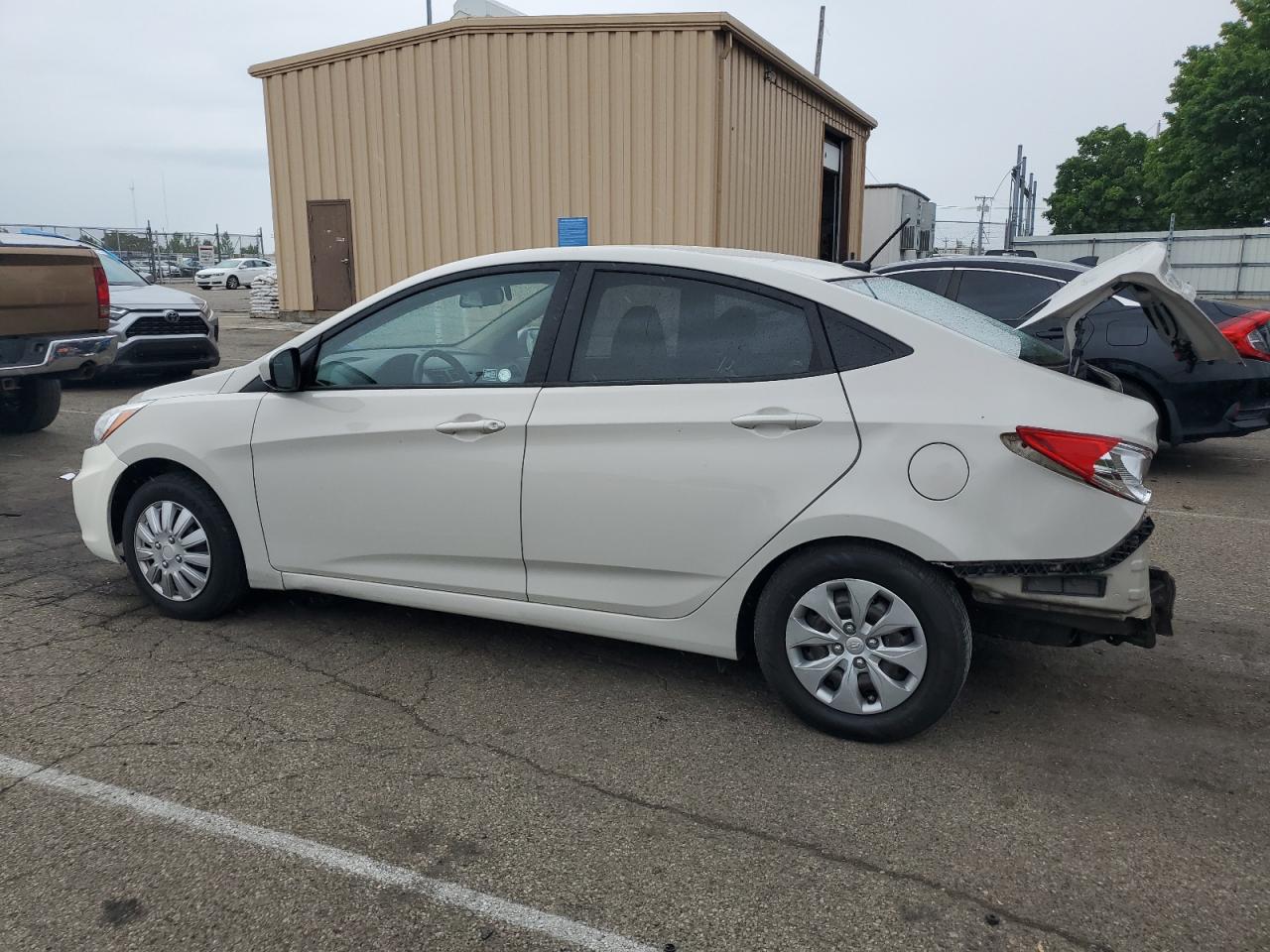 KMHCT4AE8HU262841 2017 Hyundai Accent Se