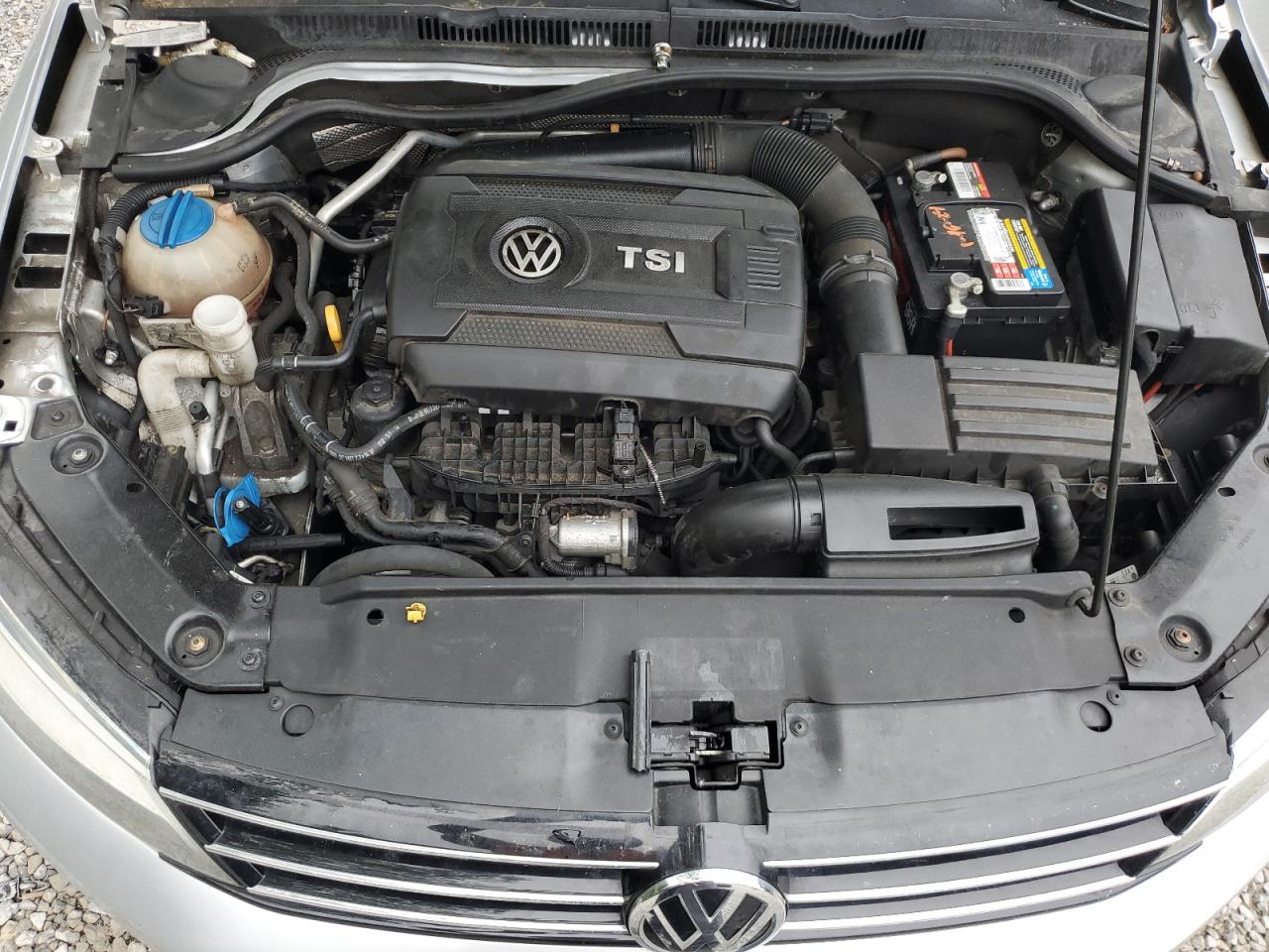 3VWD17AJ2FM324438 2015 Volkswagen Jetta Se