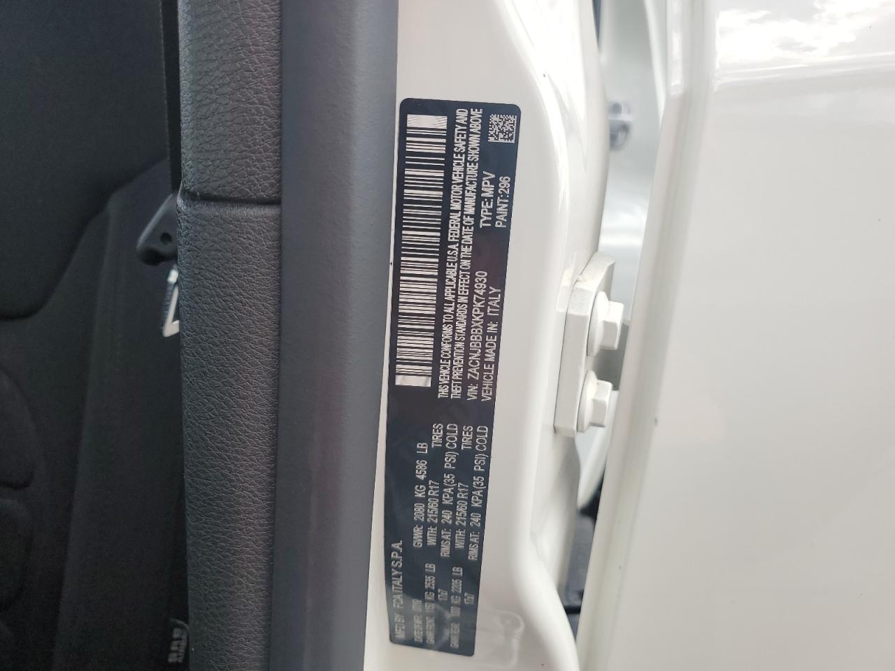 ZACNJBBBXKPK74930 2019 Jeep Renegade Latitude