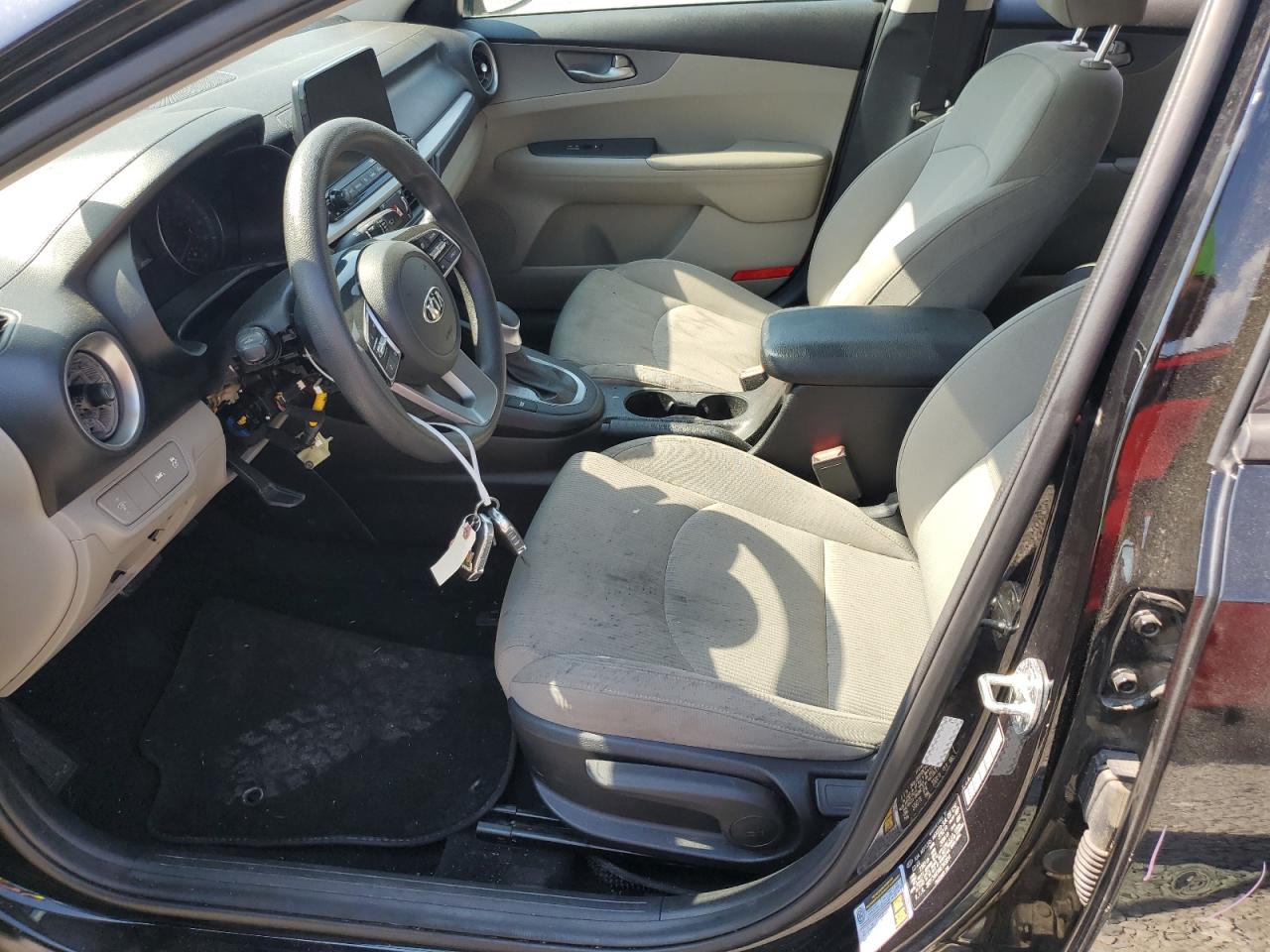 3KPF24ADXME345854 2021 Kia Forte Fe