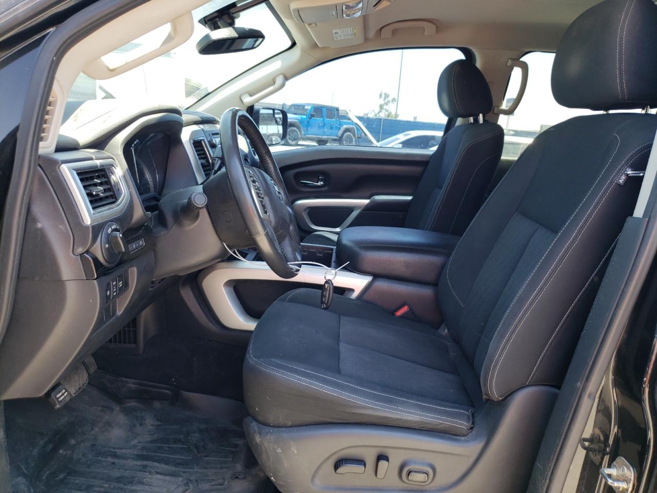 2017 Nissan Titan Sv vin: 1N6AA1E51HN574520