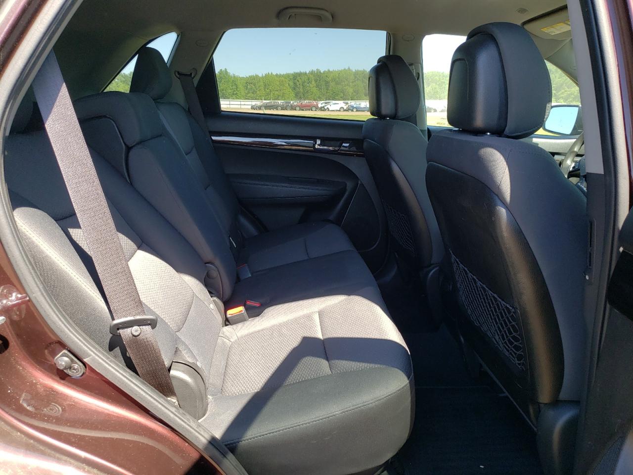 5XYKT3A65CG239160 2012 Kia Sorento Base